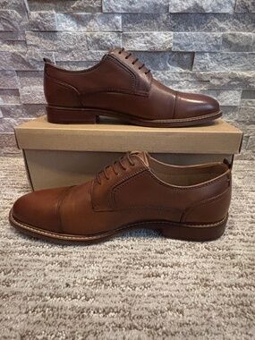 Steve Madden Men’s Chadrick Cognac Leather Dress Shoes